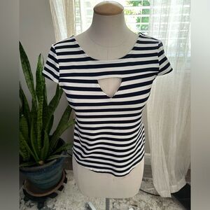 Karen Millen Women's Striped Top Size 8 Short Sleeve Cut Out Front Ponte Knit